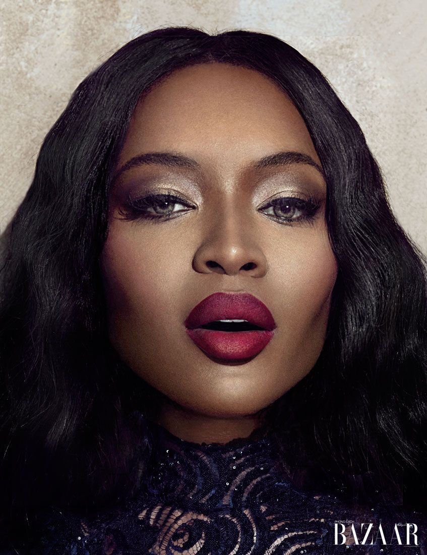 Naomi-Campbell-Bazaarlogo-2