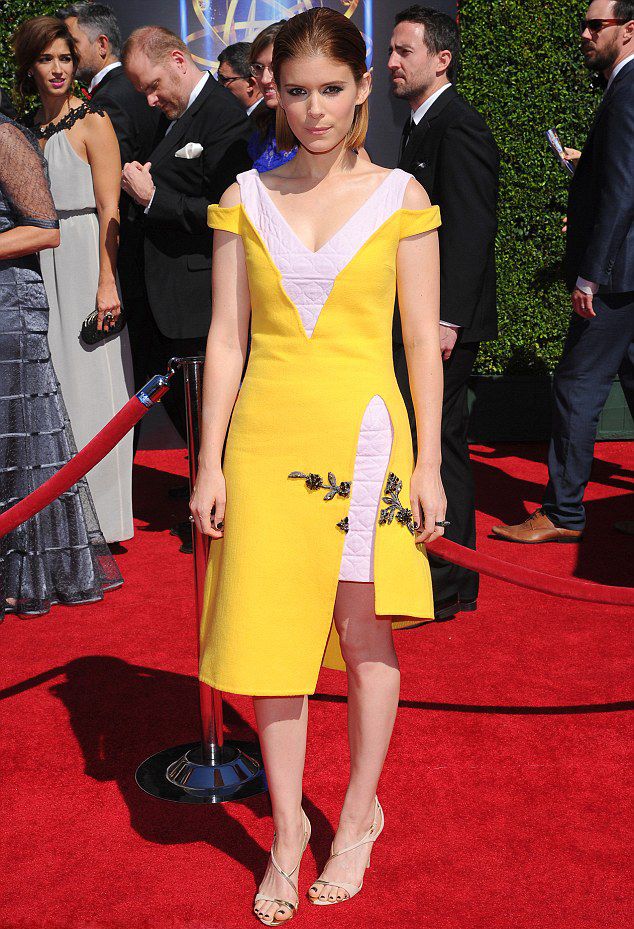 Kate-mara-dior-creative-emmy-2014