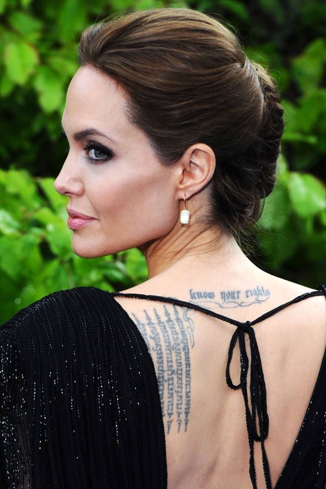 488492657AH017_Maleficent_C