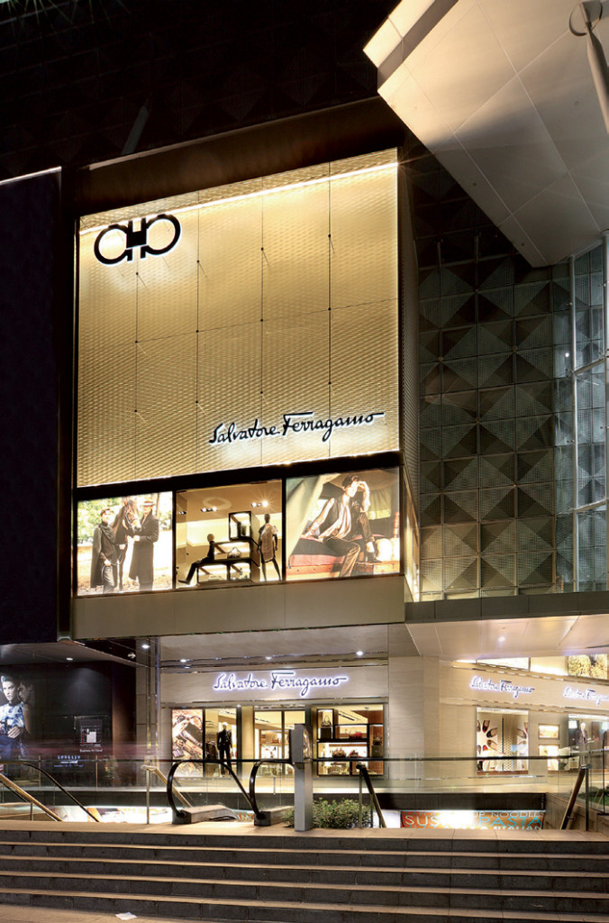 Một cửa hàng của Salvatore Ferragamo tại Singapore