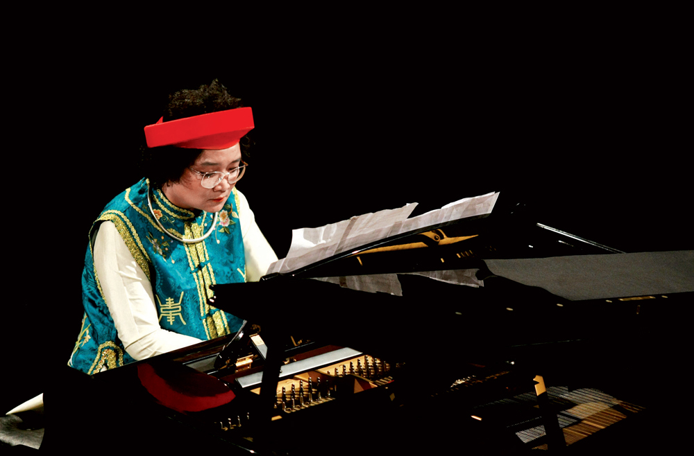Kết hợp giữa nghệ thuật tuồng truyền thống và piano