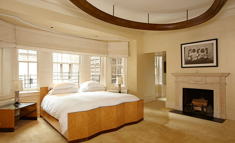 Madonna-celebrity-bedrooms