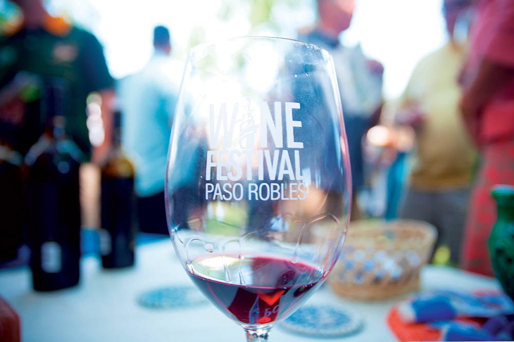 BZ_Escape_Wine&Dine_05_15-3