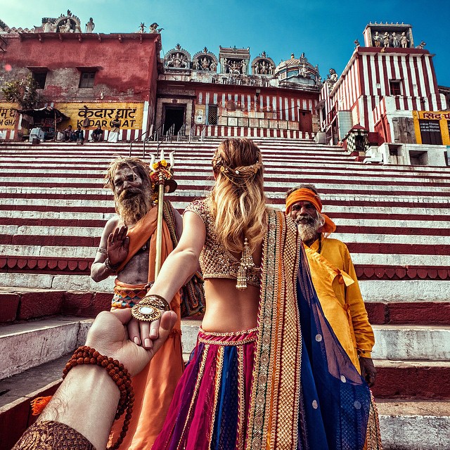 followmeto-india-selfie-murad-osmann-natalia-zakharova-5
