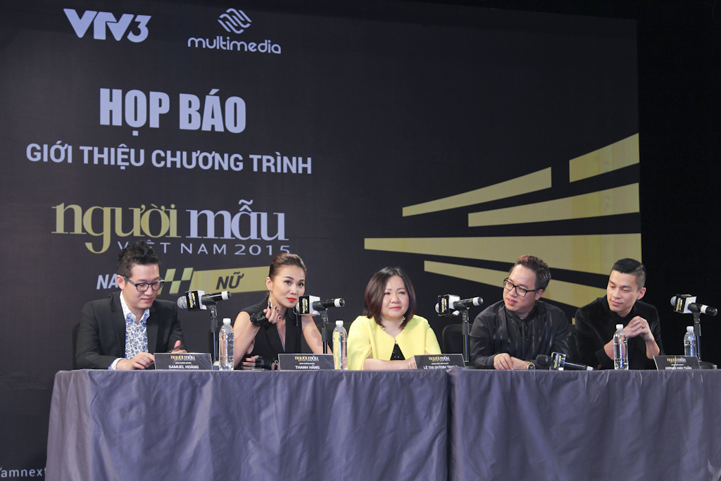 BTC va Giam khao tra loi phong van bao gioi (1)