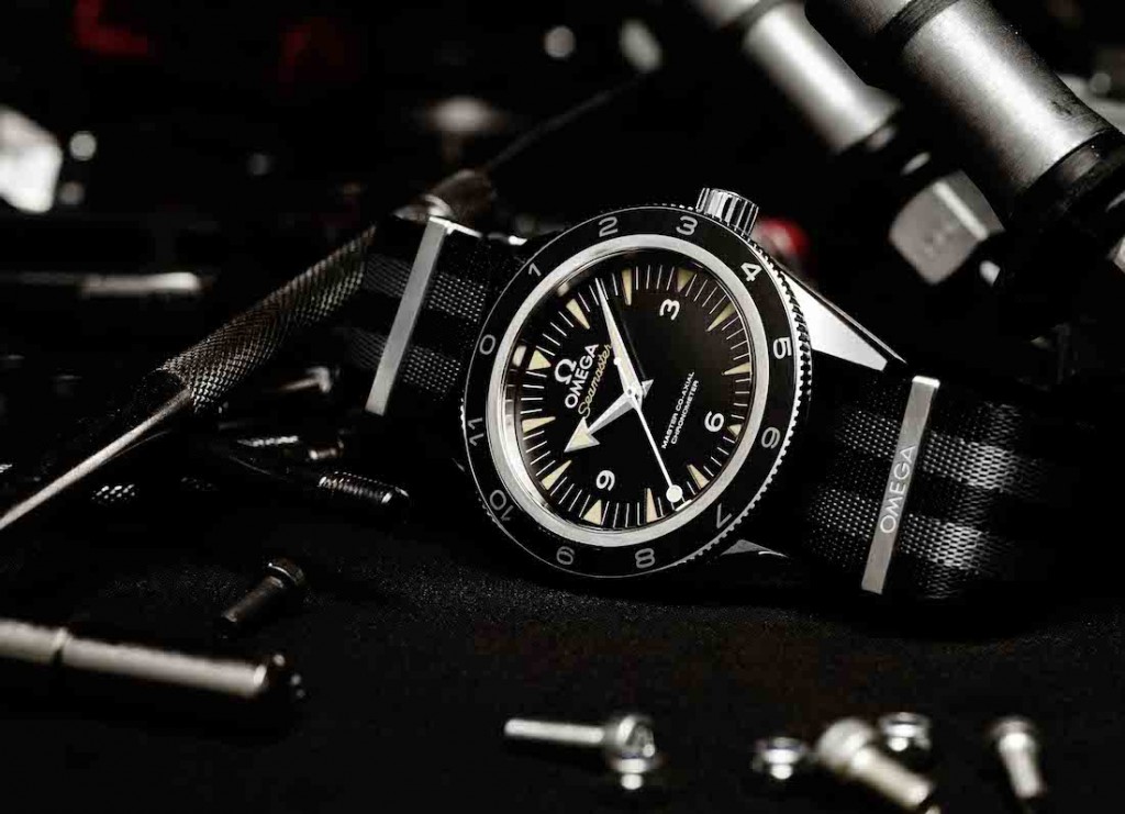 The OMEGA Seamaster 300 Bond_233.32.41.21.01.001