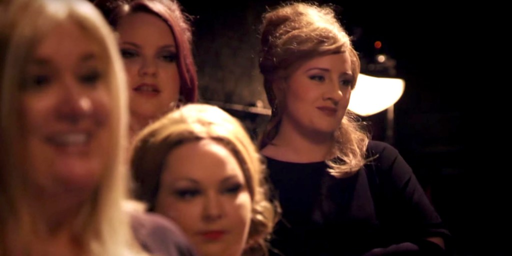 khi-adele-dong-gia-adele-lua-fan