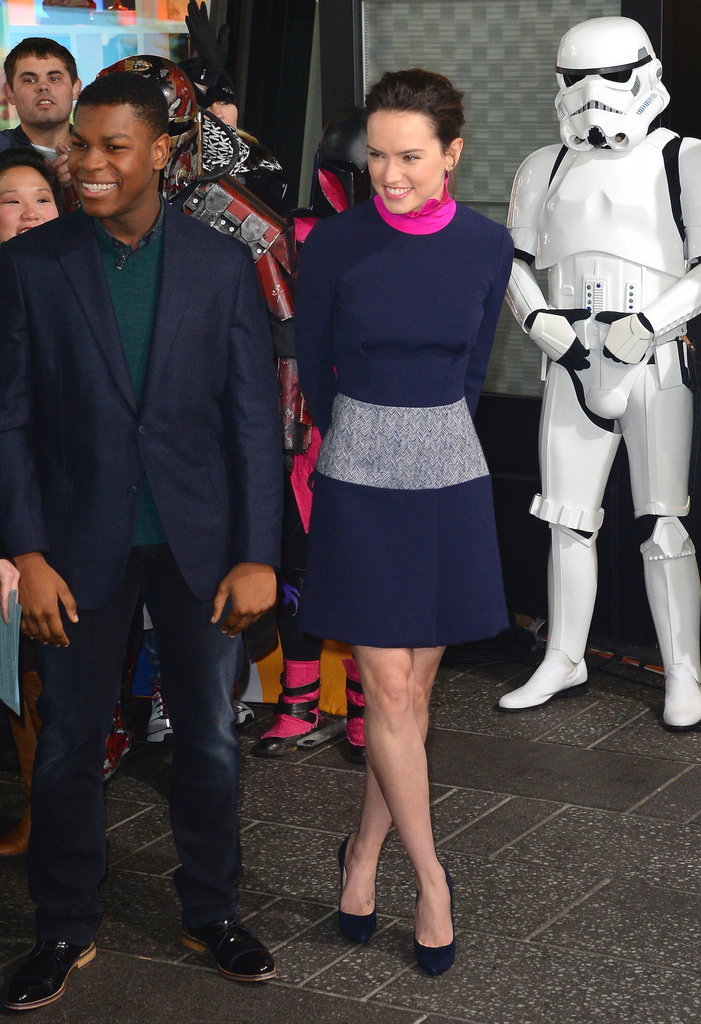 Daisy-Ridley-starwars-thoi-trang-tham-do-best-dressed-Roksanda