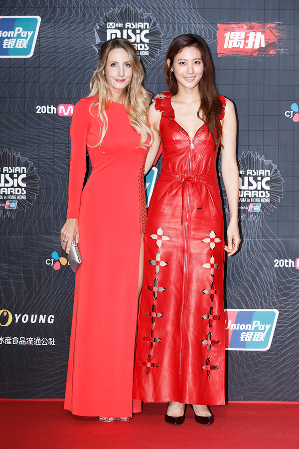 SOOHYUN_ELENATORRES-THAM-DO-MAMA-2015
