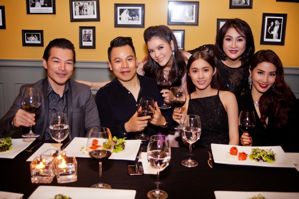 LY-NHA-KY-MOI-DIEM-MY-9X-DEN-XEM-KIM-CUONG_8561
