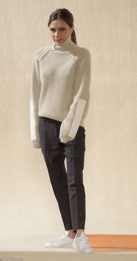 Victoria-beckham-show-nha-beckham-front-row-14