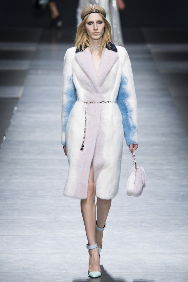 slideimg