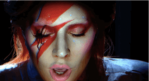 lady-gaga-tai-hien-david-bowie-grammy-2016-11