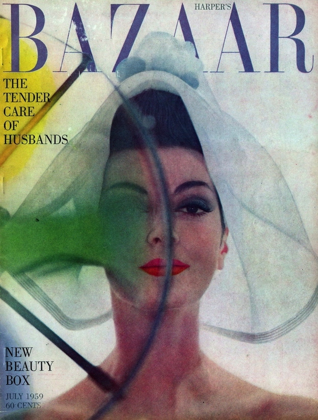 Bìa Harper's Bazaar Mỹ 1959 của bà Carmen Dell’Orefice