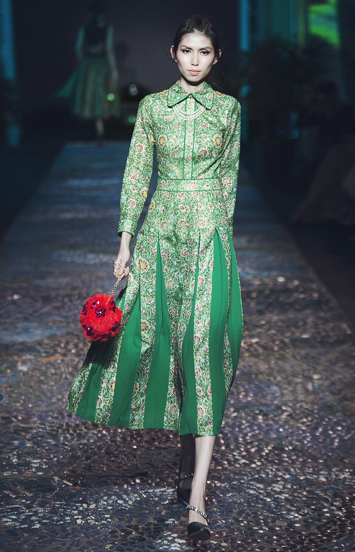 slideimg
