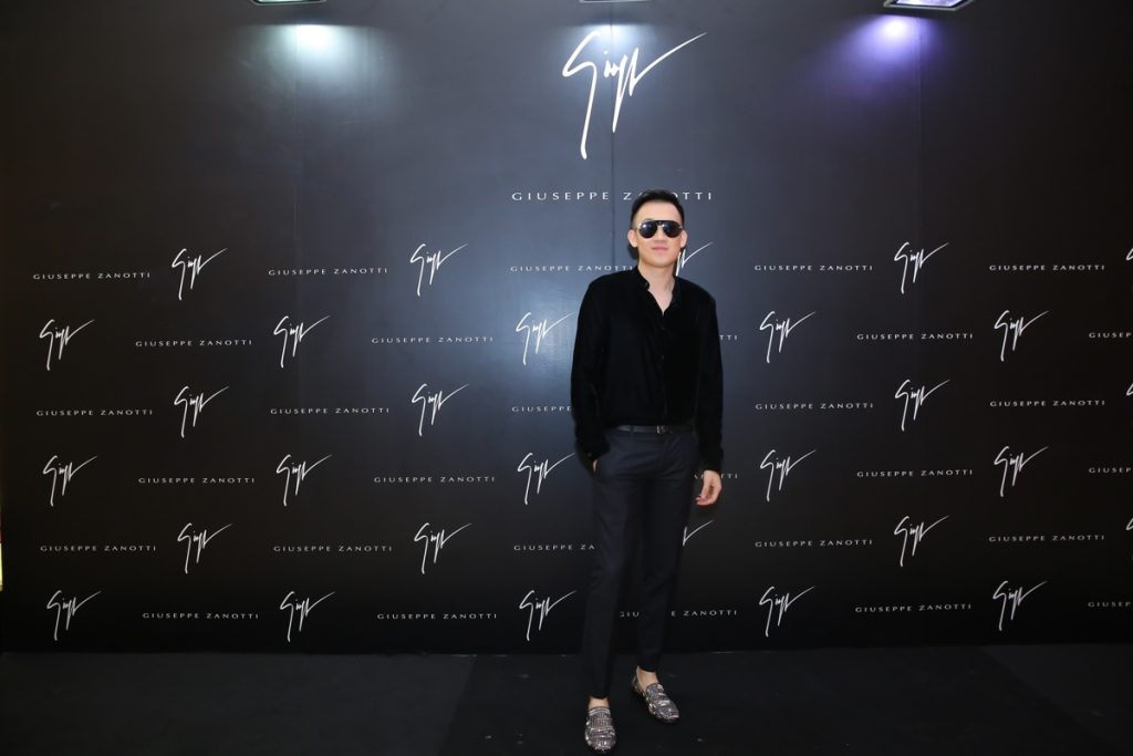 Sao Việt toả sáng tại sự kiện khai trương Giuseppe Zanotti tại Việt Nam 07 20171026 Sao Việt toả sáng tại sự kiện khai trương Giuseppe Zanotti tại Việt Nam 07