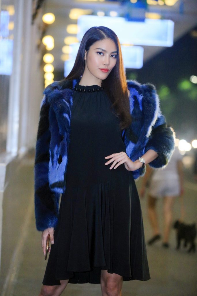 quý ông showbiz Việt chúc mừng doanh nhân Thuỷ Tiên 11 20171030 quý ông showbiz Việt chúc mừng doanh nhân Thuỷ Tiên 11