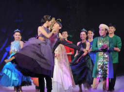 chuyen-tinh-nang-giang-huong-hinh-1