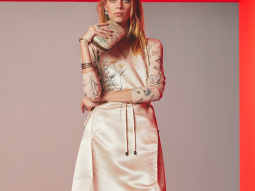 Cuộc chơi hoạ tiết và sắc màu trong BST Bottega Veneta Cruise 2018
