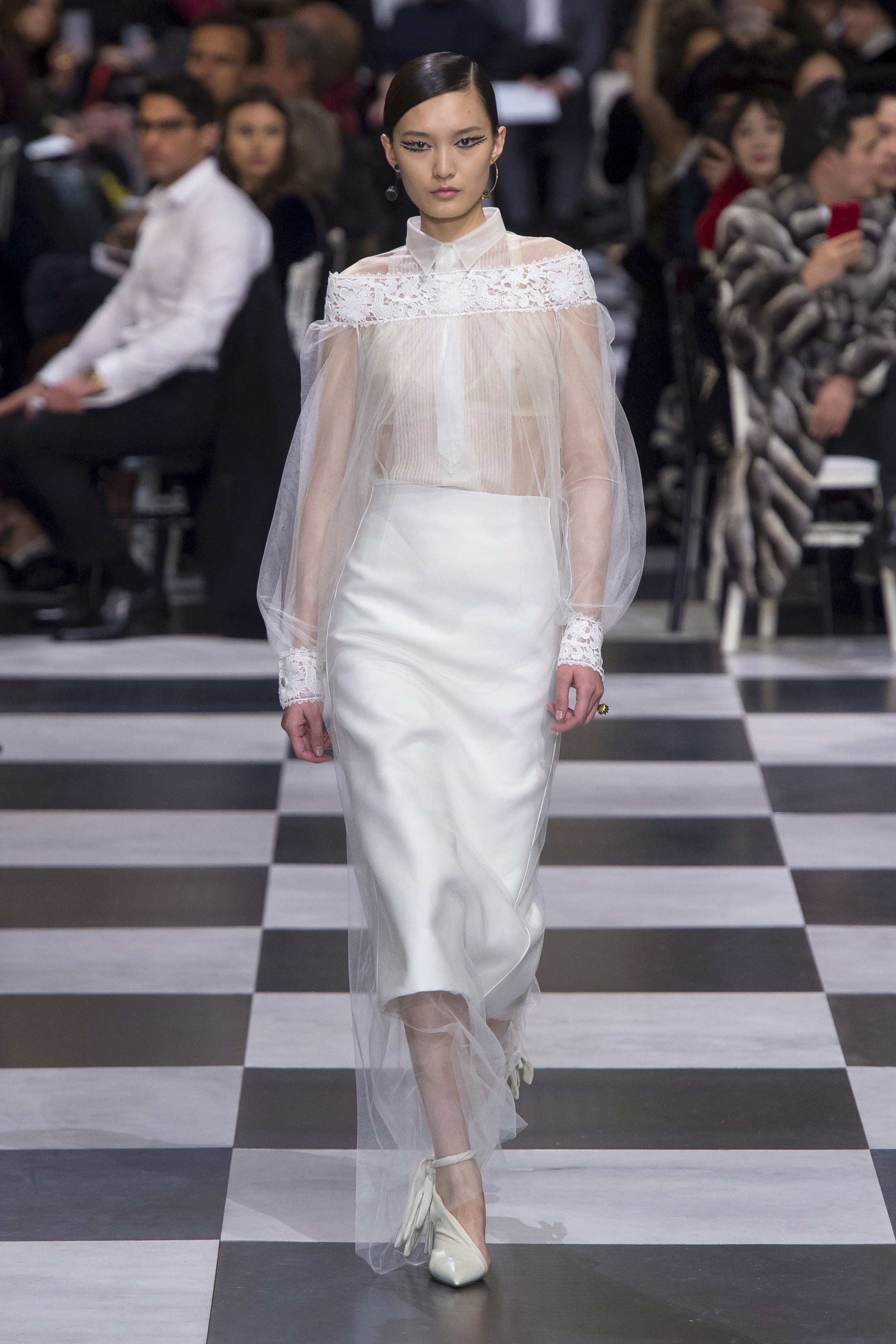 20180125-christian-dior-haute-couture-2018-03