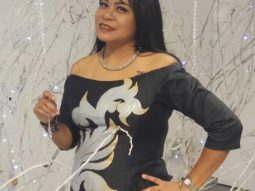 Nghệ sỹ MON HALSEY và nguồn cảm hứng bất tận từ rác