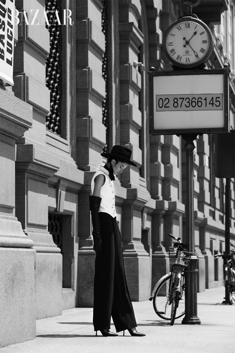 FASHION_SPREADS_BW_2