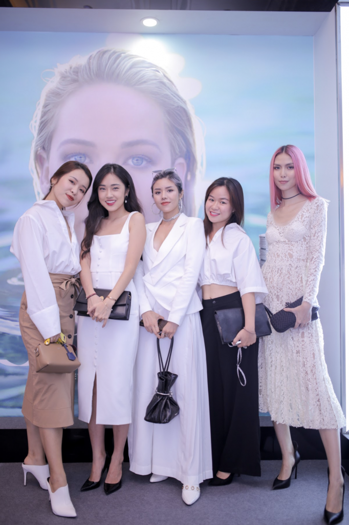 Các beauty blogger nổi tiếng hôij tụ tại event