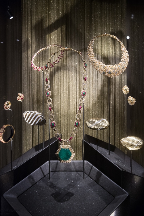 triển lãm nữ trang của thương hiệu bvlgari hình ảnh 2