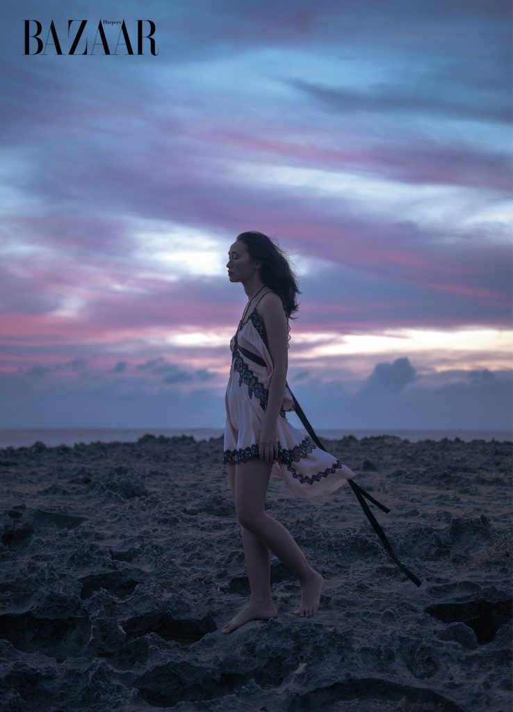 Trang Khiếu trong trang phục bộ sưu tập Louis Vuitton Cruise 2019