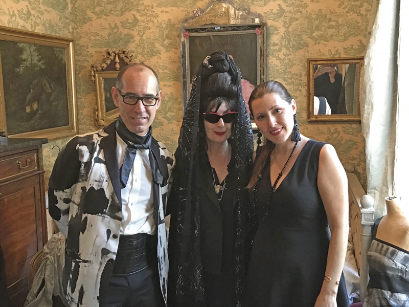 Couturier Gustavo Lïns, Diane Pernet và Nathalie Dionne, giám đốc sáng tạo của sự kiện. Misia Sert_photo-1
