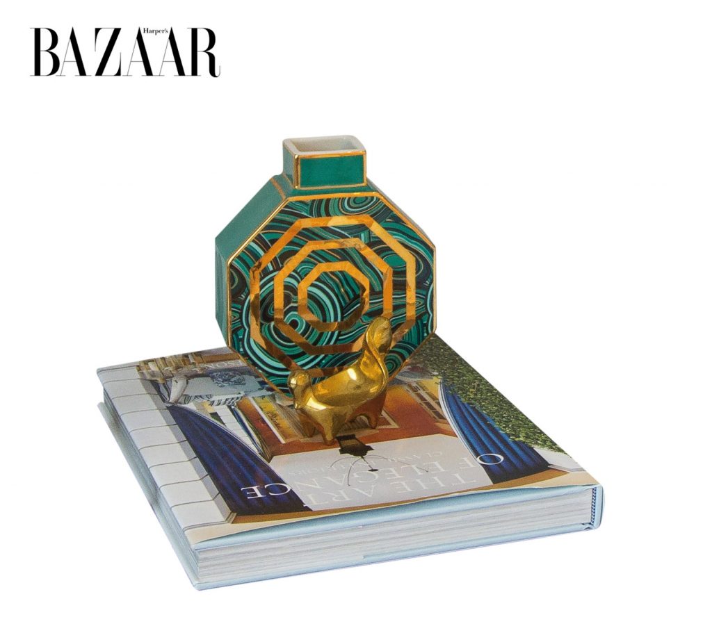 Bình Malachite của nghệ sỹ Jonathan Adler căn nhà của doanh nhân Nguyễn Thị Minh Kỳ