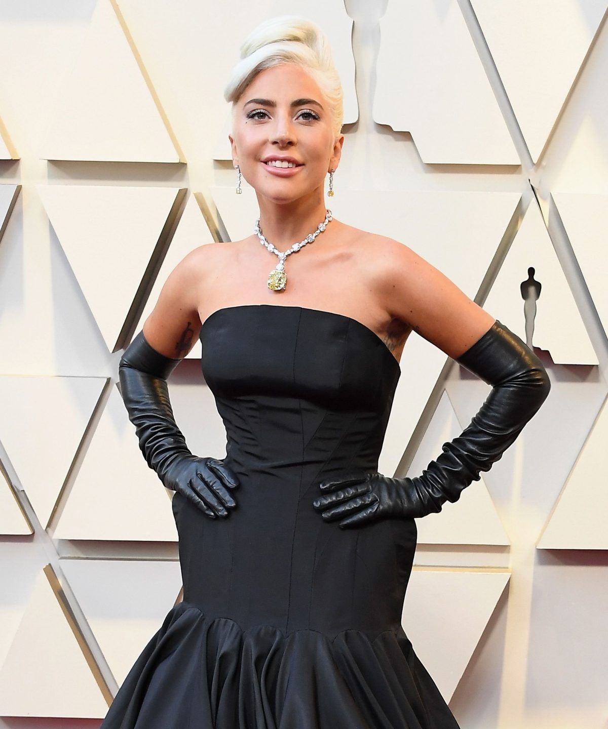 hbz-oscars-2019-lady-gaga-1551055494