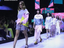 QUYỀN LỰC NỮ TÍNH TRONG SƯU TẬP CỦA CHUNG CHUNG LEE TẠI AVIFW SS 2019