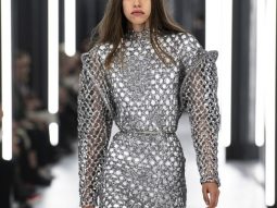 CẬN CẢNH BỘ SƯU TẬP XUÂN HÈ 2019 CỦA LOUIS VUITTON