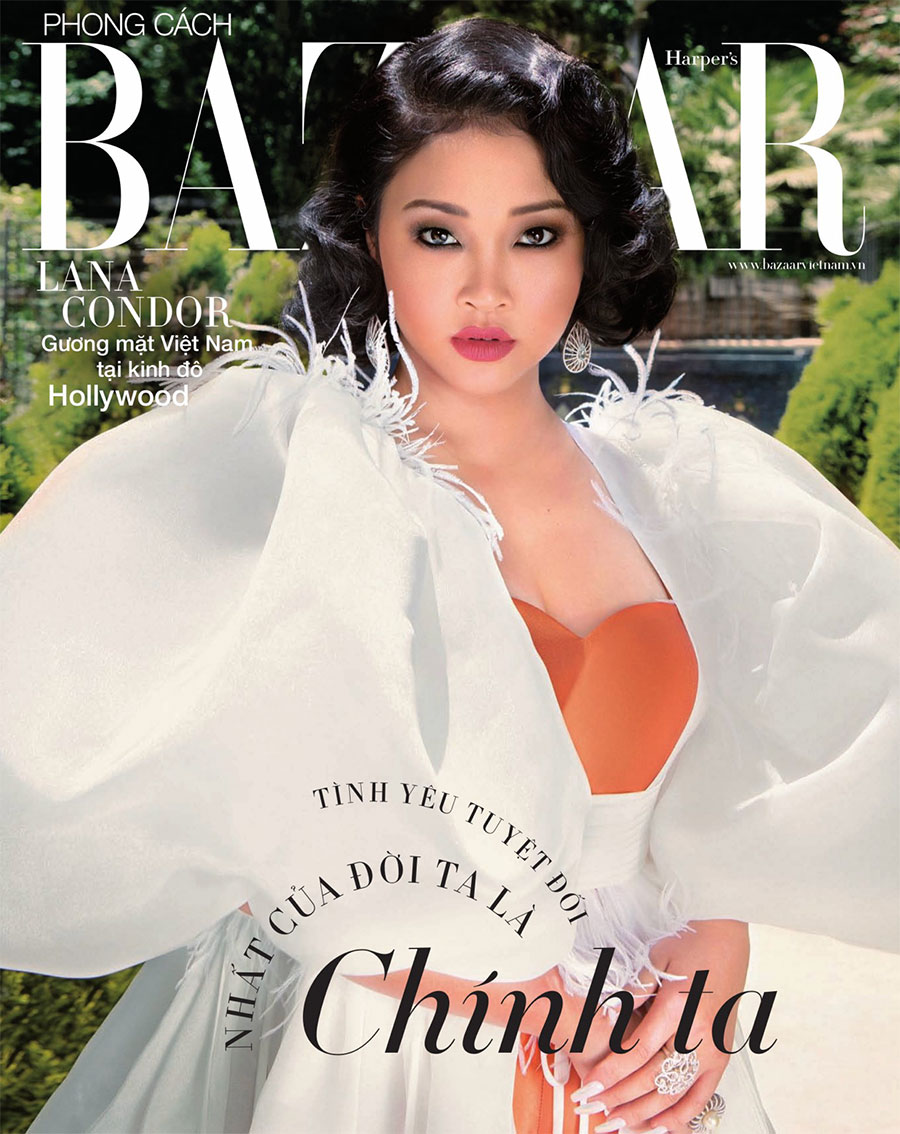 Đầm lụa Organza và romper, Jovana Louis. Hoa tai kim cương, Orrana Jewelry