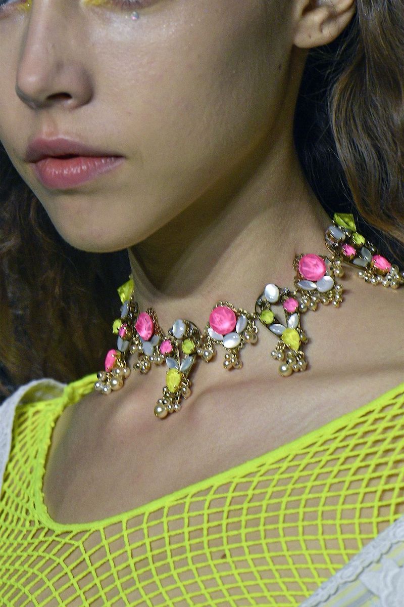 5 xu hướng trang sức từ New York Fashion Week Spring 2020 4 5 xu huong trang suc 4
