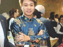 NHÀ THIẾT KẾ NGUYỄN ĐỨC LỘC GIÀNH GIẢI NHÀ THIẾT KẾ PHỤC TRANG CỦA NĂM TẠI STAR AWARDS 2019