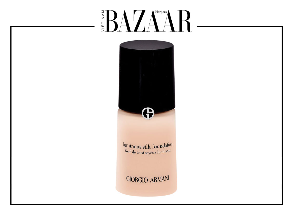 Kem nền cao cấp tốt nhất cho làn da lão hóa: Giorgio Armani