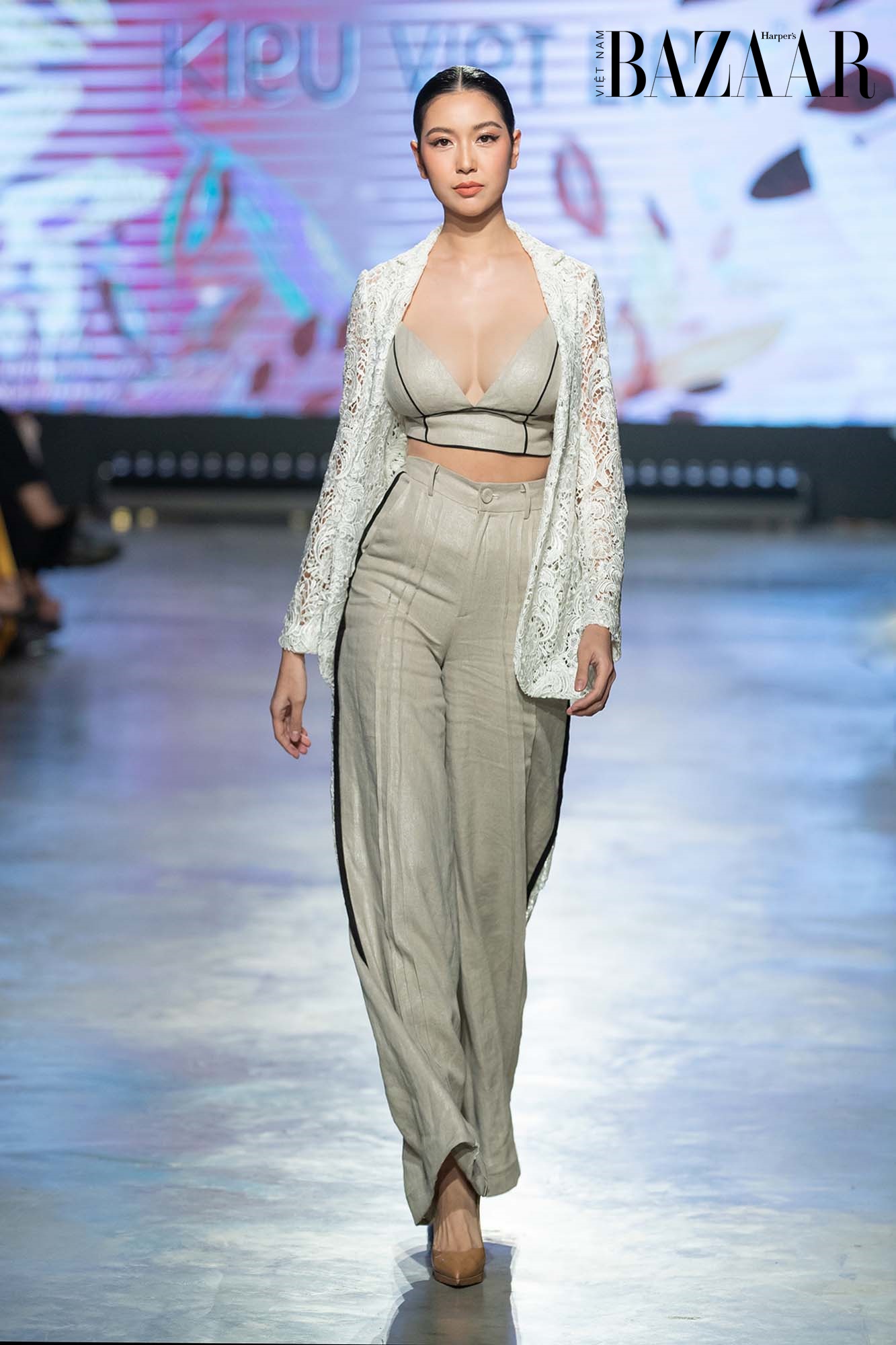 vietnam-international-fashion-featival-kieu-viet-lien-love-1