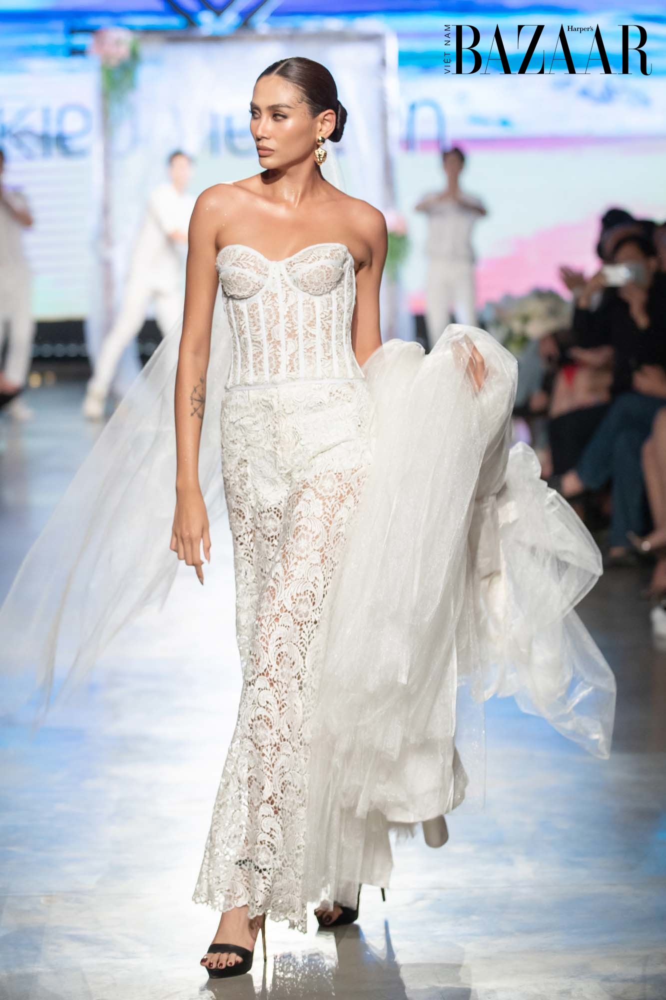 vietnam-international-fashion-featival-kieu-viet-lien-love-1 vietnam-international-fashion-featival-kieu-viet-lien-love-1
