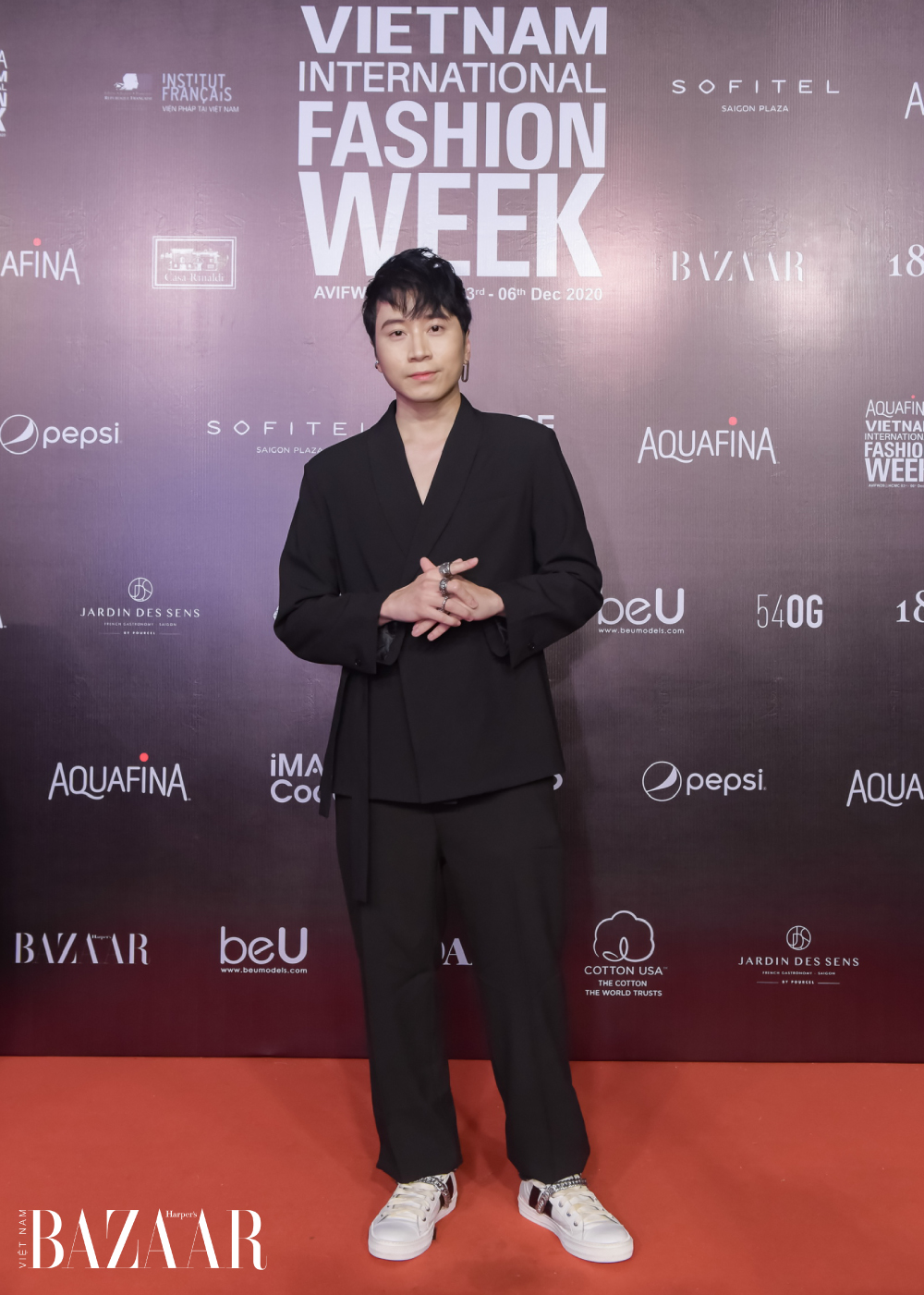 Karik diện trang phục phong cách yukata lên thảm đỏ AVIFW 2020 đêm thứ 2