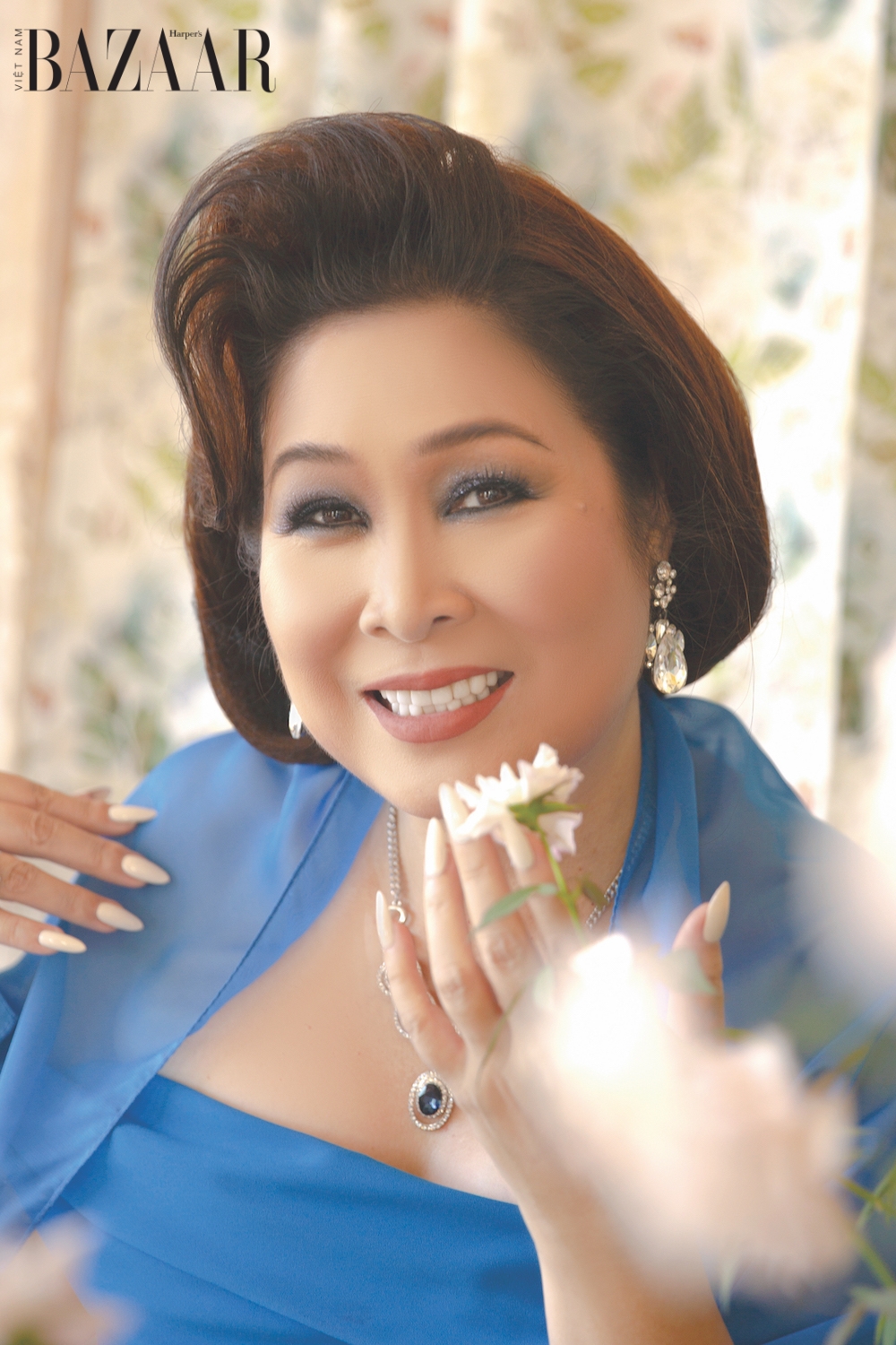BZ_Hong-Van-hinh-anh-1 