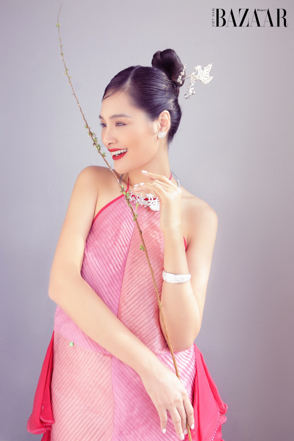 BZ-hoa-hau-Huong-Giang-hinh-anh-3 BZ-hoa-hau-Huong-Giang-hinh-anh-3