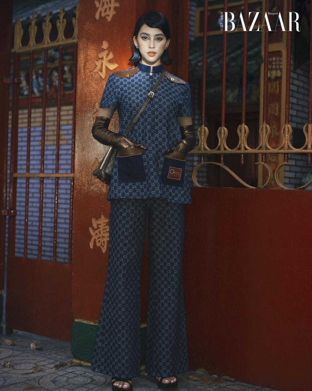 Hoa hậu Tiểu Vy chơi Tết với trang phục Gucci đậm chất retro