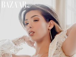 Ana Espinola luyện não bằng toán cao cấp và giữ dáng bằng tập thể hình