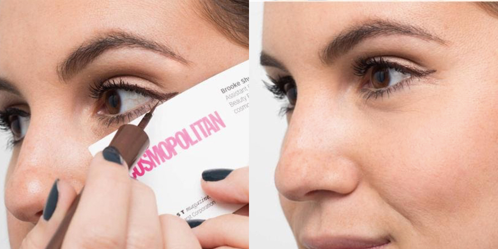 Cách vẽ eyeliner bằng bút nước với tấm danh thiếp