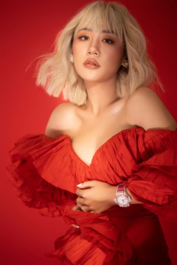 Văn Mai Hương: “Hương thẳng thắn và có máu đàn ông”