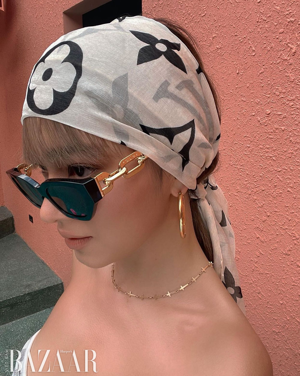 Châu Bùi, Jun Vũ, Quỳnh Anh Shyn tiết lộ 6 phụ kiện, trang sức, mắt kính logomania hot nhất từ Louis Vuitton cho mùa hè 2021