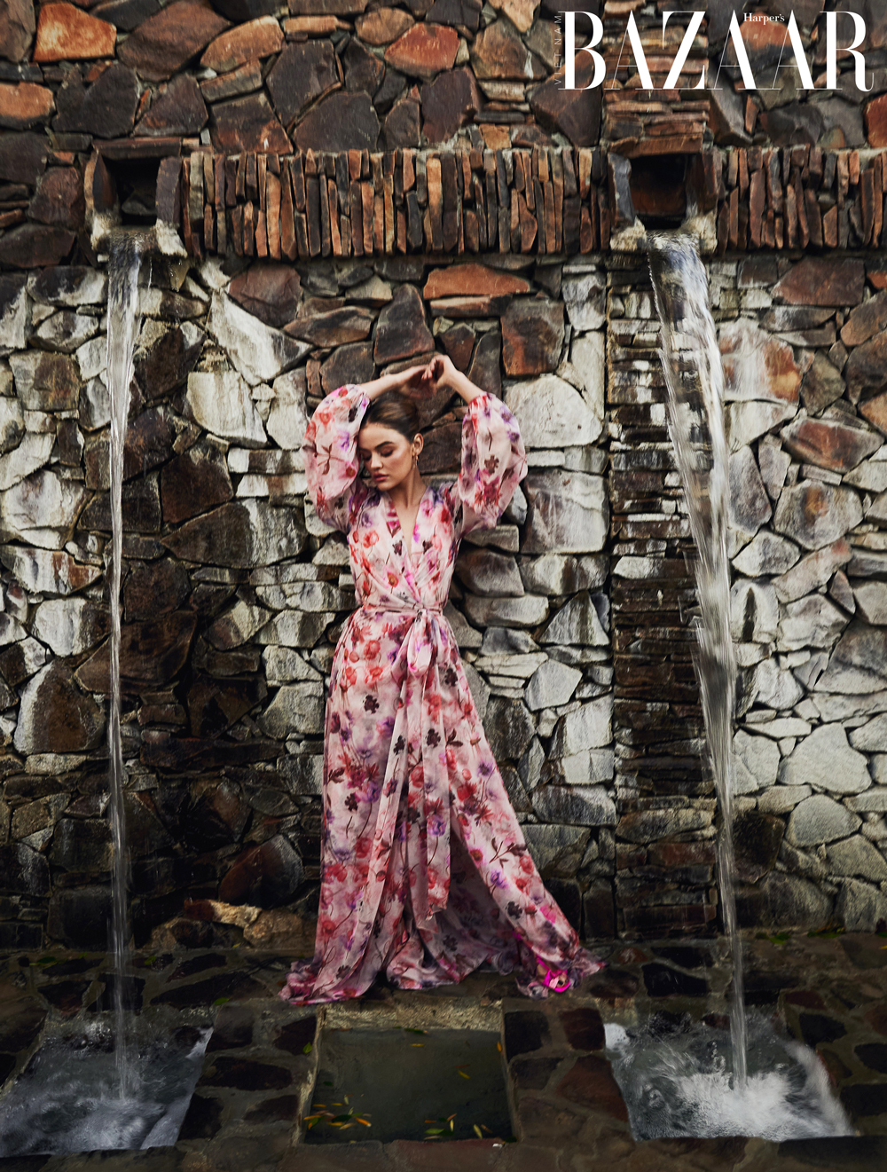 HBVN-LUCY-HALE_9