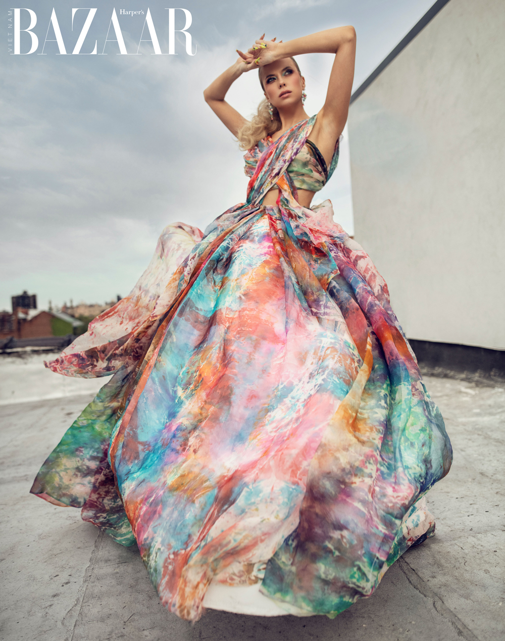 Harper's Bazar Việt Nam phỏng vấn Người mẫu quốc tế Louisa Warwick 4 